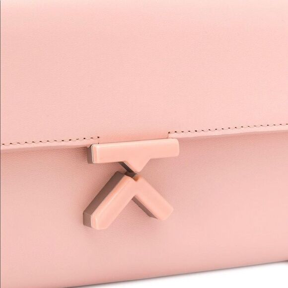 Brand New KENZO Trifold Wallet In Pink - Picture 3 of 3